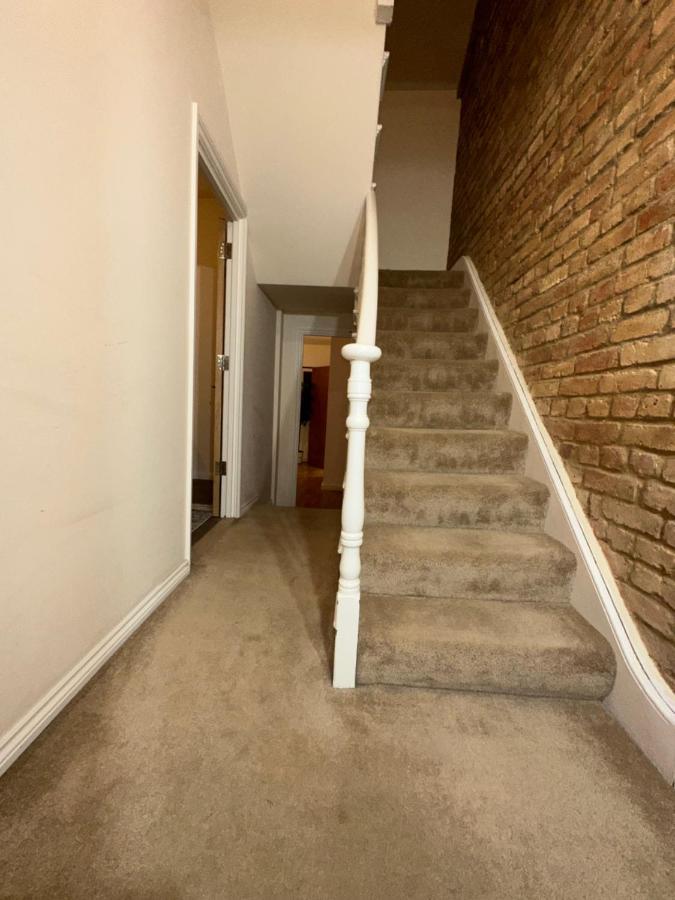 North London A Spacious 7 Bedroom House Accommodating Up To 18 People Complete With Own Gym And Table Tennis Extérieur photo