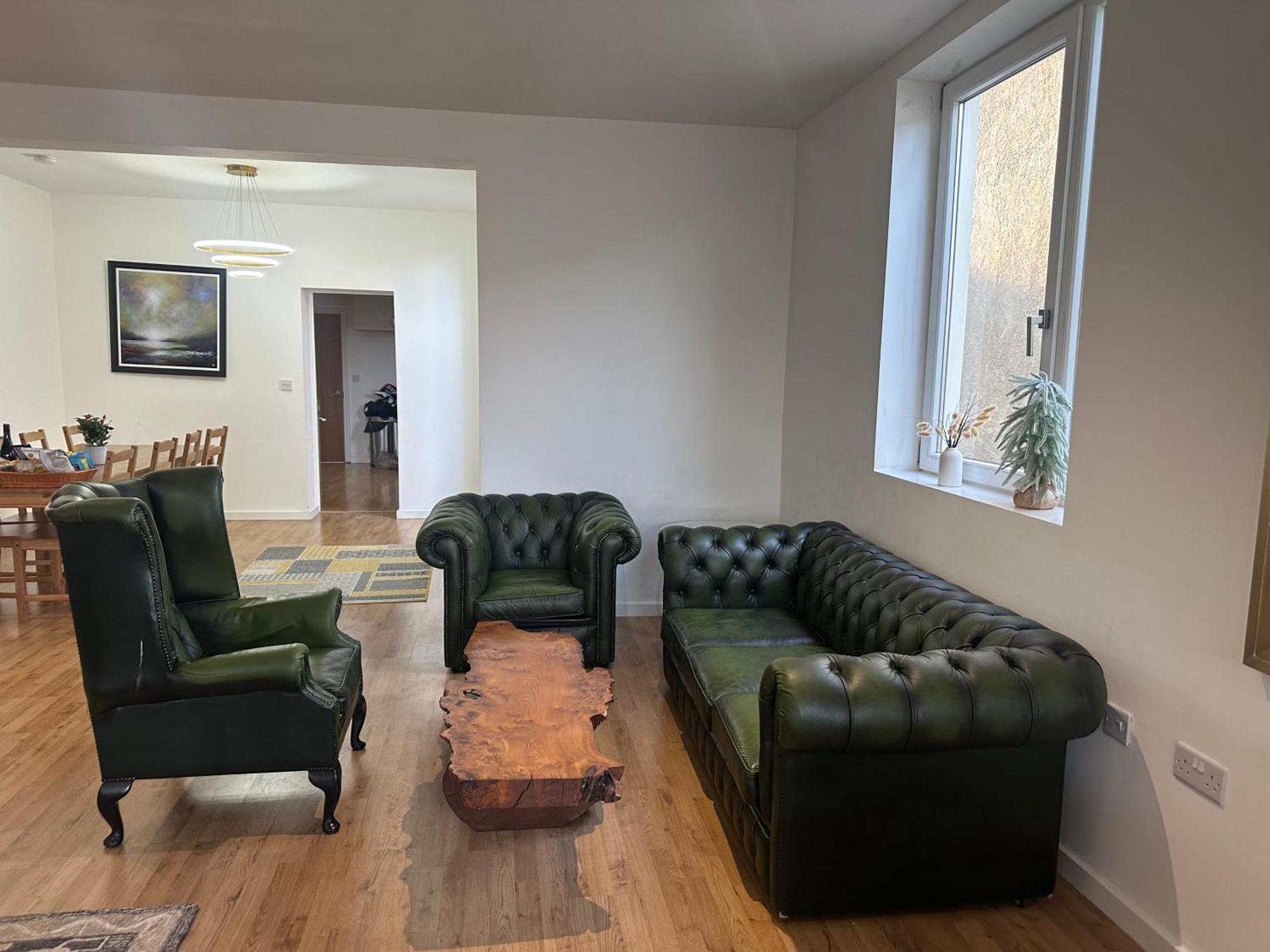 North London A Spacious 7 Bedroom House Accommodating Up To 18 People Complete With Own Gym And Table Tennis Extérieur photo